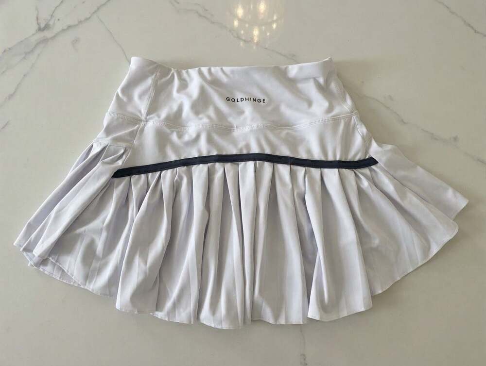 Goldhinge White Pleated S Active pickleball skirt | Tennis Skort